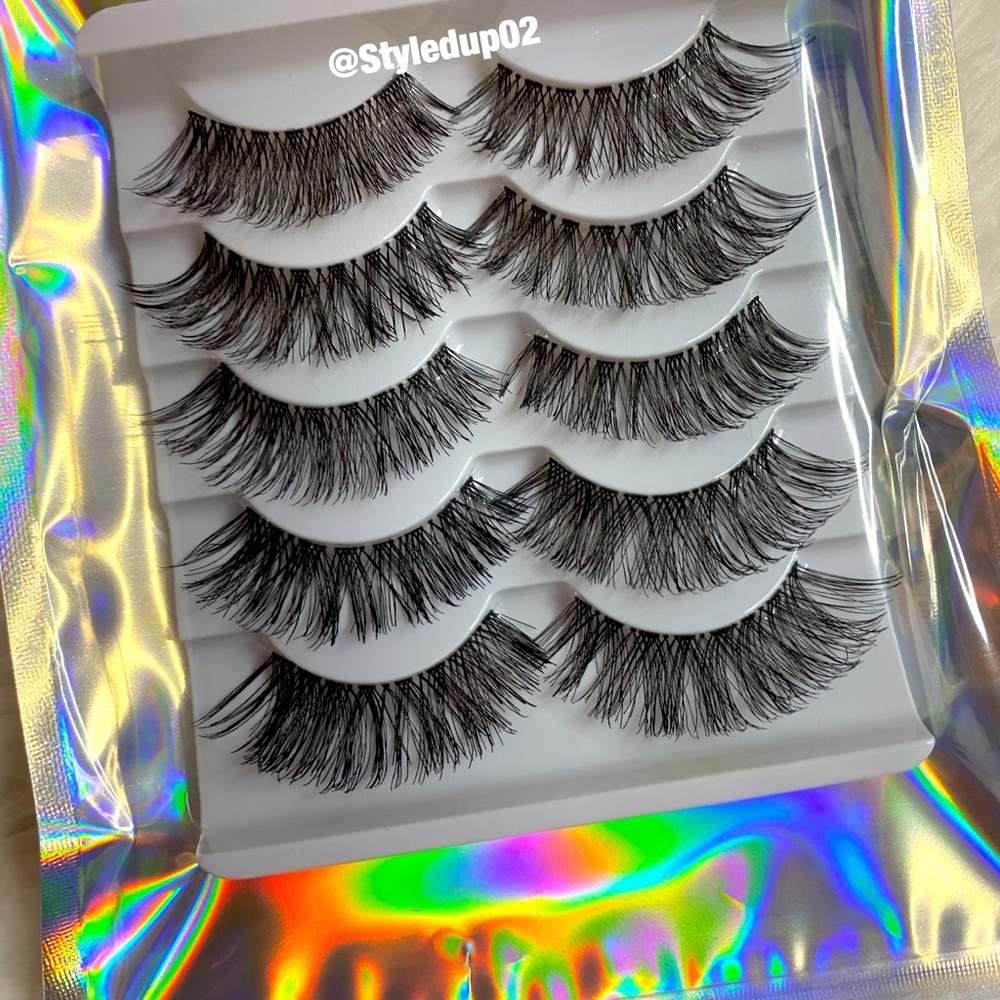 Super Wispy Eyelashes ✨